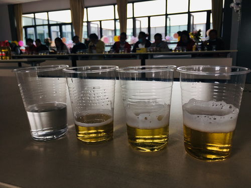 百威啤酒開放日 誠邀消費者代表現場品酒體驗